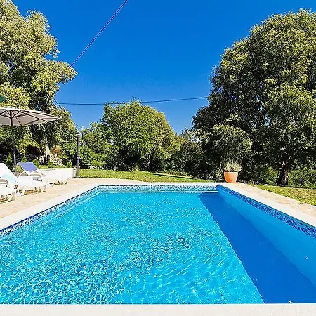 Vakantiehuis House Dean 830 *